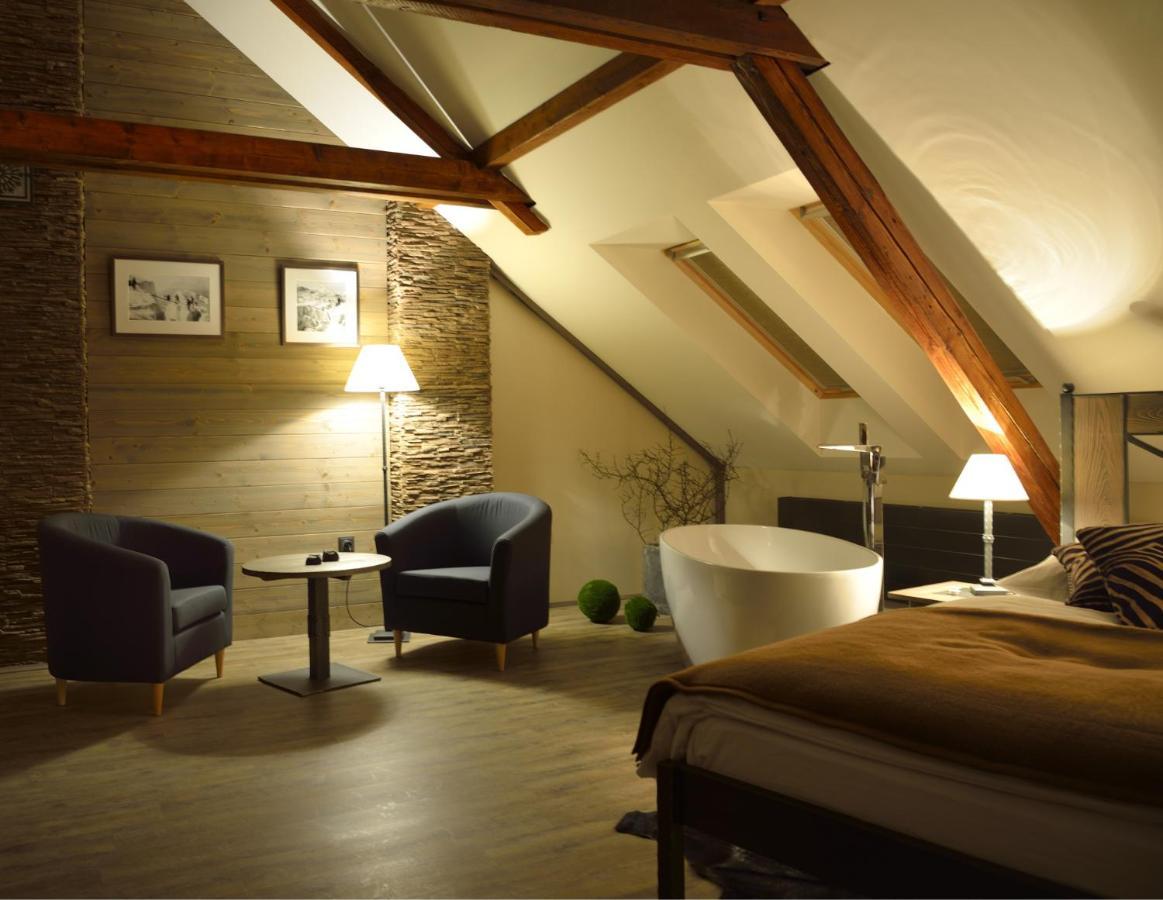 Hotel Via Ironia Vysoké Mýto Kültér fotó