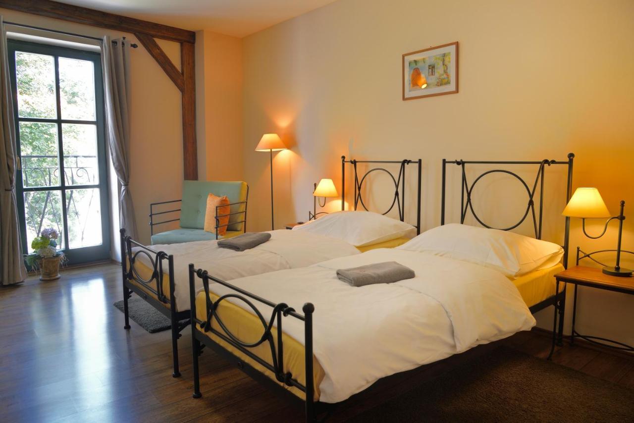 Hotel Via Ironia Vysoké Mýto Kültér fotó