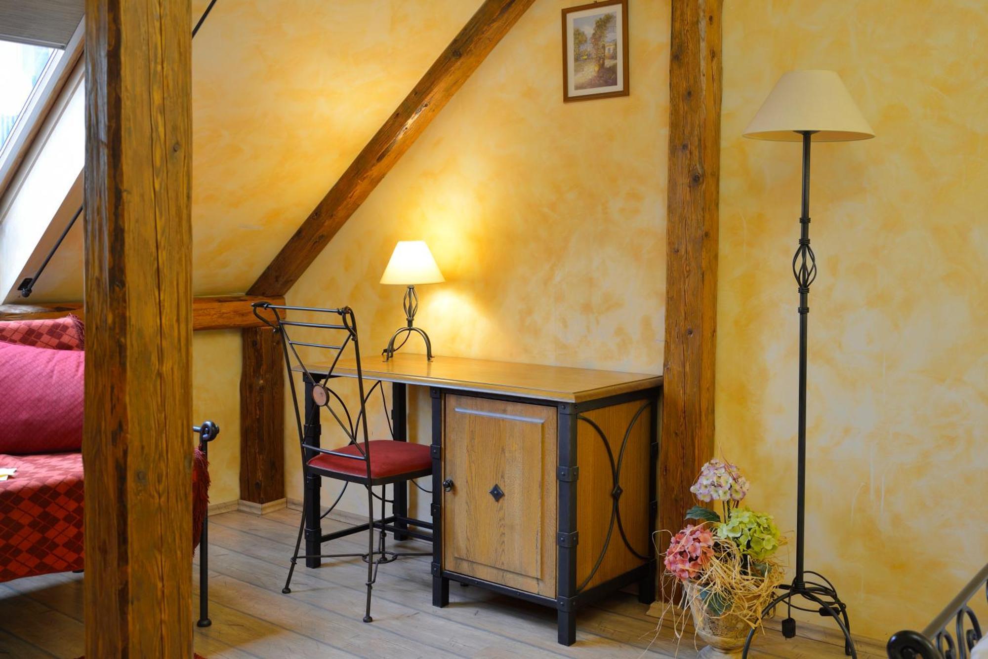 Hotel Via Ironia Vysoké Mýto Kültér fotó